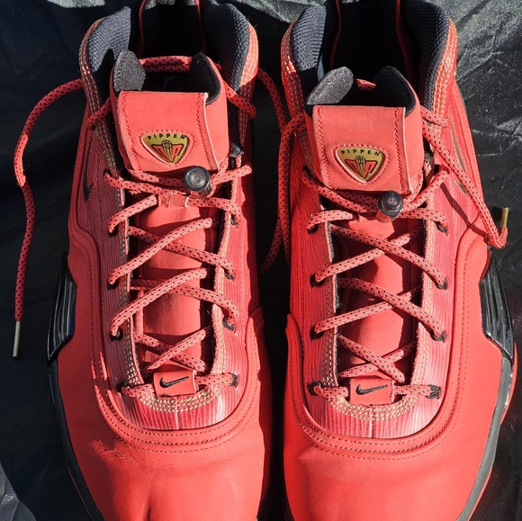Nike Shoes Mens Size US 11 Basketball Flight Pippen Sneakers Red 705065-610 - Picture 3 of 8